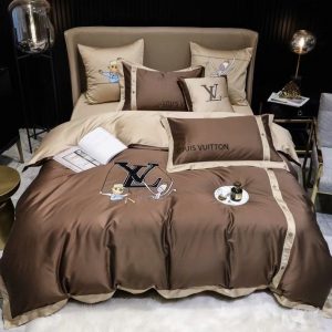 Louis Vuitton Logo Brand Bedding Set Bedroom Home Decor Bedspread Luxury