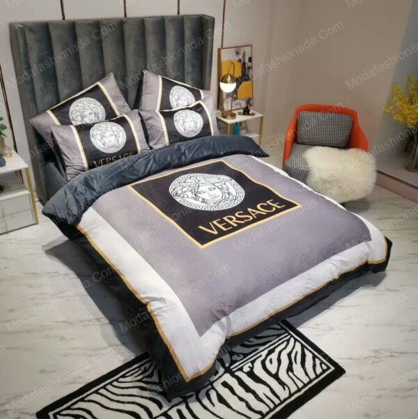 Versace Logo Brand Bedding Set Home Decor Bedroom Bedspread Luxury