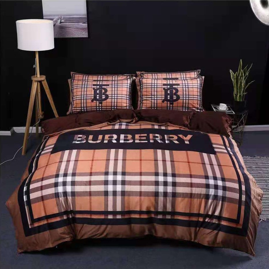 Burberry Logo Brand Bedding Set Home Decor Bedroom Luxury Bedspread