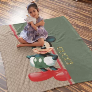 Gucci Mickey Logo Fleece Blanket Fashion Brand Home Decor Luxury