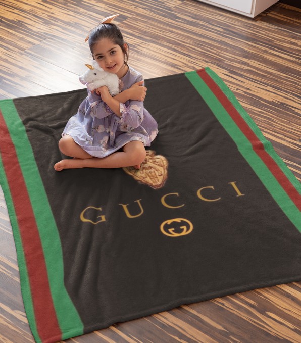 Gucci New Logo Fleece Blanket Fashion Brand Luxury Home Decor