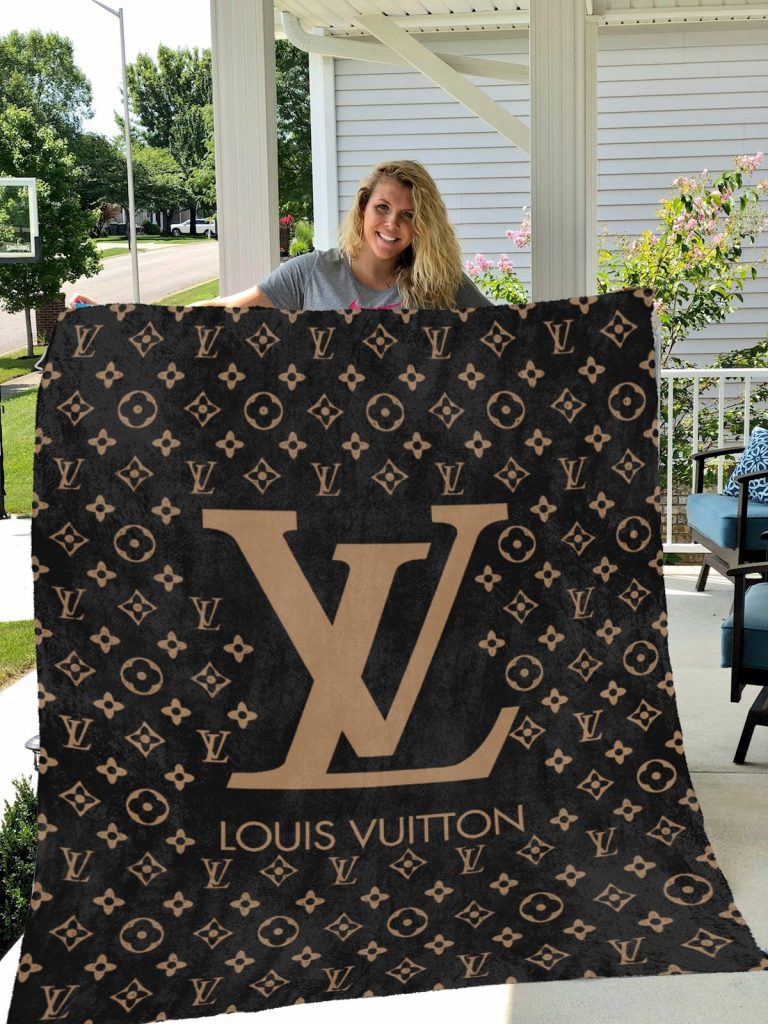 Louis Vuitton Fleece Blanket Luxury Home Decor Fashion Brand