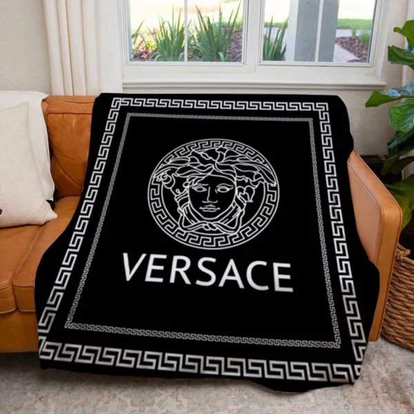 Versace Black Fleece Blanket Luxury Home Decor Fashion Brand