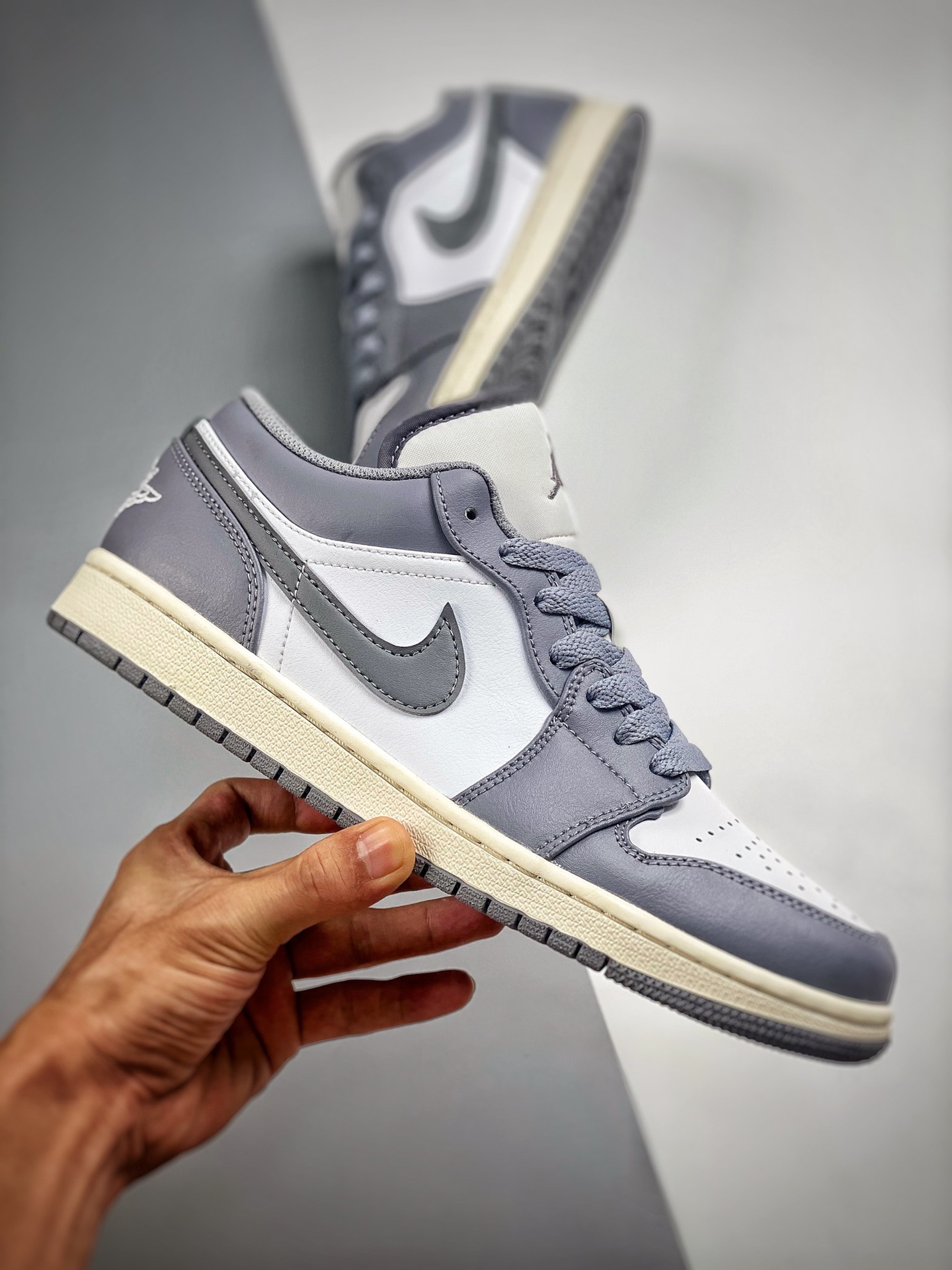 Air Jordan 1 Low Vintage Grey 553558-053 For Sale