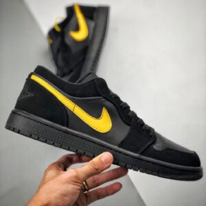 Air Jordan 1 Low Black Yellow 553558-071 For Sale