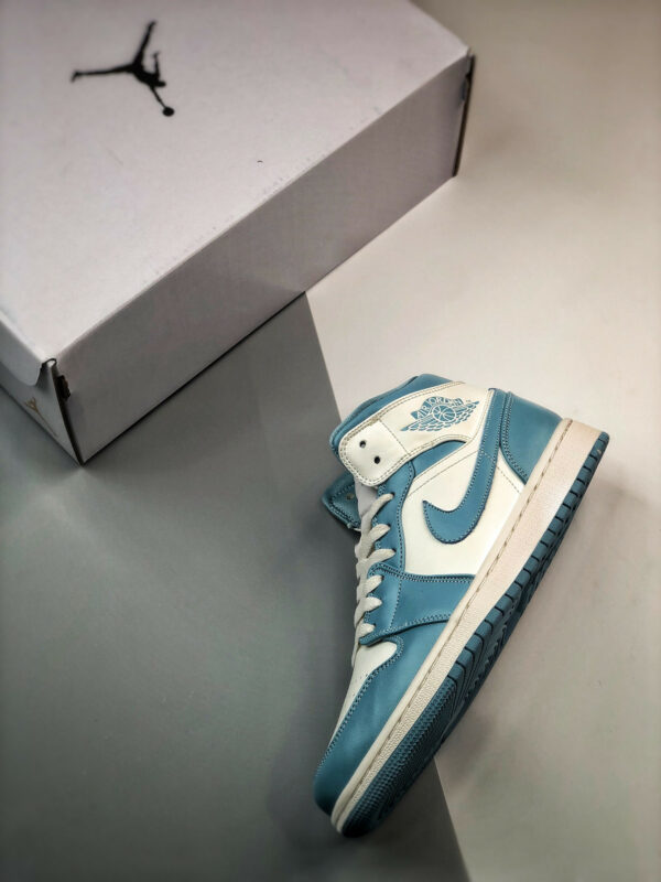 Air Jordan 1 Mid UNC White Powder Blue BQ6472-141 For Sale