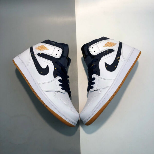 Air Jordan 1 Mid Jeter Sail Bronze-College Navy On Sale