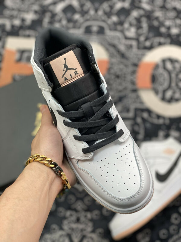 Air Jordan 1 Mid White Anthracite-Arctic Orange For Sale