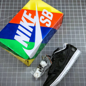 Medicom Toy x Nike SB Dunk Low BE@RBRICK For Sale