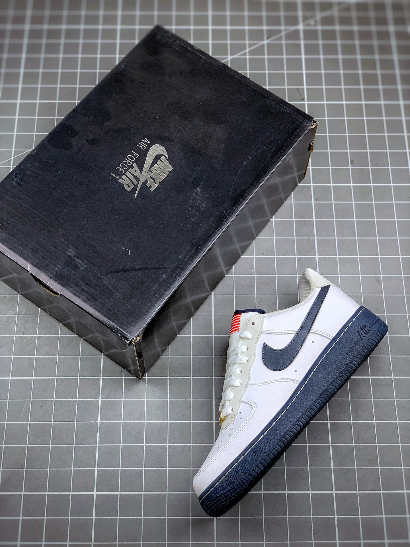 Nike Air Force 1 USA Flags White Sport Red-Metallic Gold-Obsidian For Sale