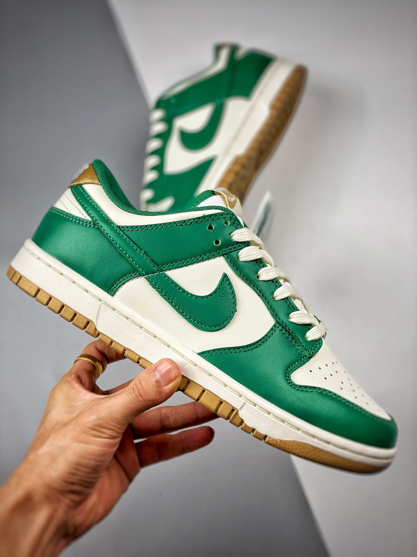 Nike Dunk Low Green White Gold For Sale