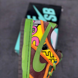 Nike SB Dunk Low De La Soul Safari Altitude Green-Baroque Brown For Sale