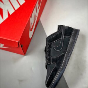 Nike SB Dunk Low Pro Blackout For Sale