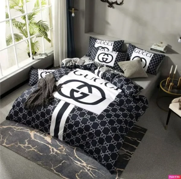 Gucci Navy Logo Brand Bedding Set Bedroom Luxury Bedspread Home Decor