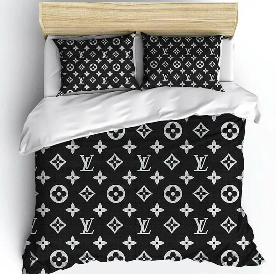 Louis Vuiton Black Logo Brand Bedding Set Bedspread Bedroom Home Decor Luxury