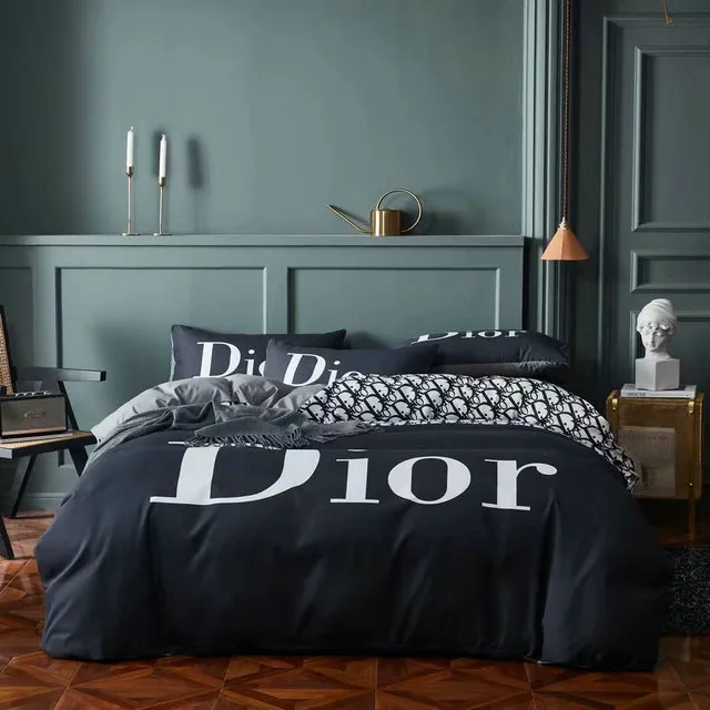 Dior Logo Brand Bedding Set Luxury Home Decor Bedspread Bedroom