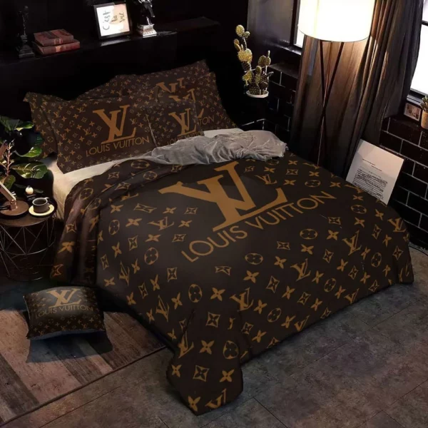 Louis Vuitton Brown Logo Brand Bedding Set Bedspread Home Decor Bedroom Luxury