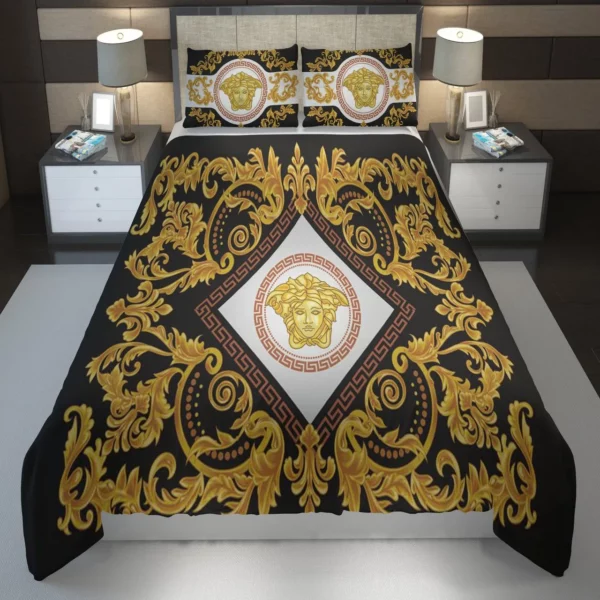 Versace Golden Logo Brand Bedding Set Bedroom Home Decor Bedspread Luxury