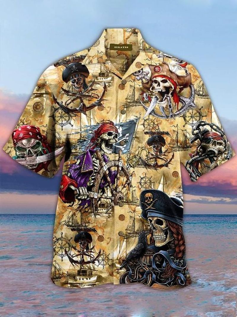 Pirates Hawaiian Shirt Beach Summer Outfit