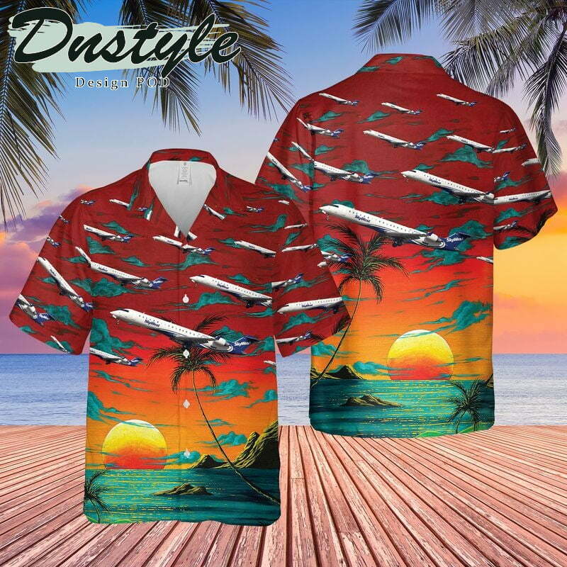 Skywest Airlines Bombardier Crj701Er N752Sk Hawaiian Shirt