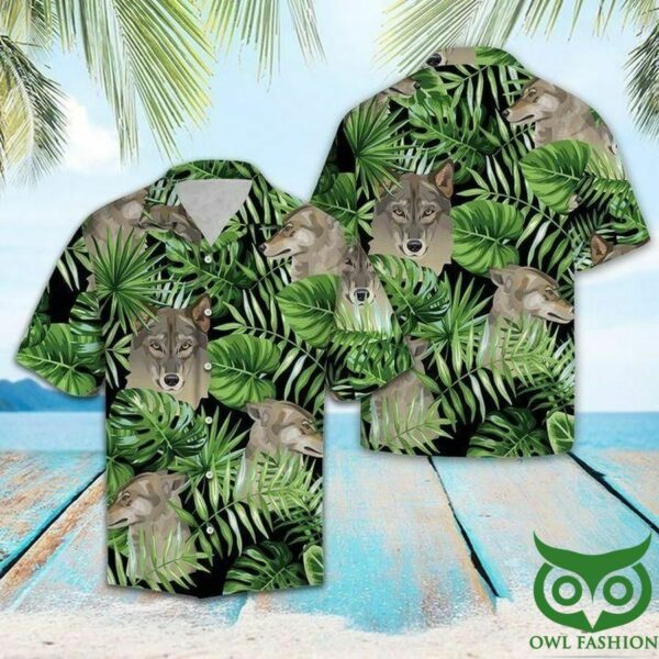 Tropical Gray Wolf With Green Leaf Hawaiian Shirt