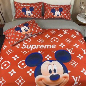 Louis Vuitton Logo Brand Bedding Set Bedspread Bedroom Home Decor Luxury