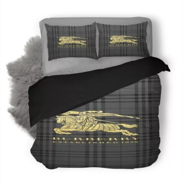 Burberry Dark Logo Brand Bedding Set Home Decor Bedroom Luxury Bedspread