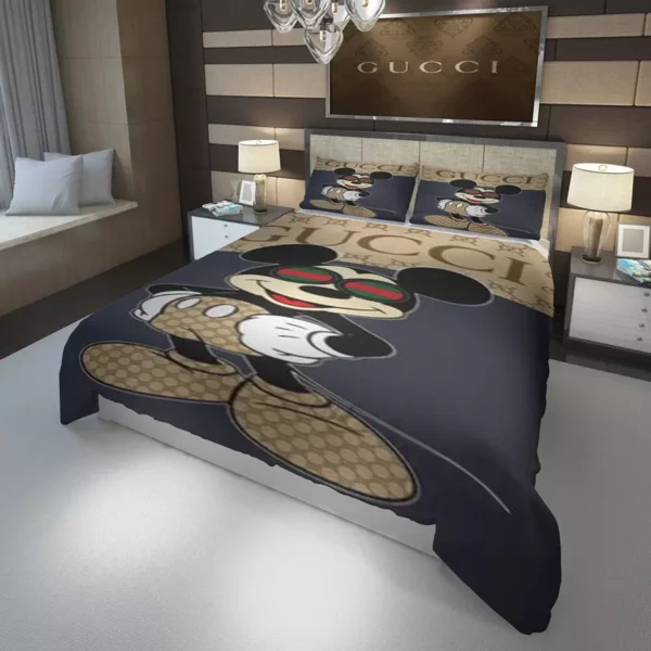 Gucci Mickey Logo Brand Bedding Set Bedspread Luxury Bedroom Home Decor