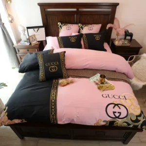 Gucci Black And Pinky Logo Brand Bedding Set Bedspread Luxury Bedroom Home Decor