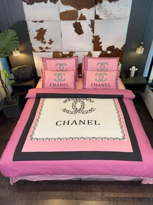 Chanel Pinky Logo Brand Bedding Set Luxury Bedspread Bedroom Home Decor