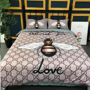 Gucci Bee Love Logo Brand Bedding Set Home Decor Bedspread Luxury Bedroom