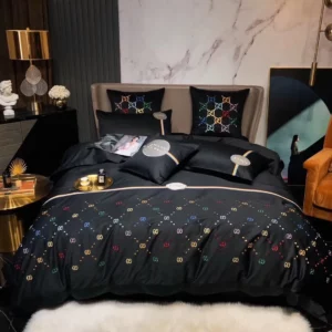 Gucci Black Logo Brand Bedding Set Luxury Bedroom Bedspread Home Decor