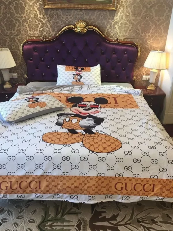 Gucci Mickey Mouse Cute Logo Brand Bedding Set Home Decor Luxury Bedspread Bedroom