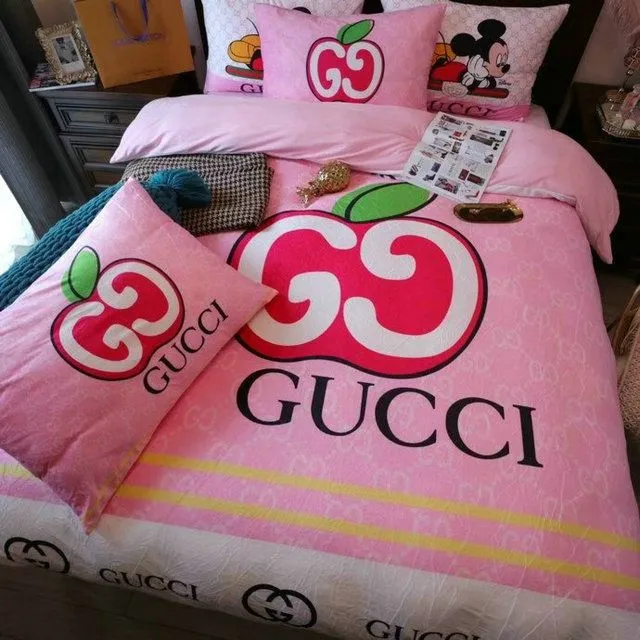 Gucci Logo Brand Bedding Set Luxury Bedspread Home Decor Bedroom